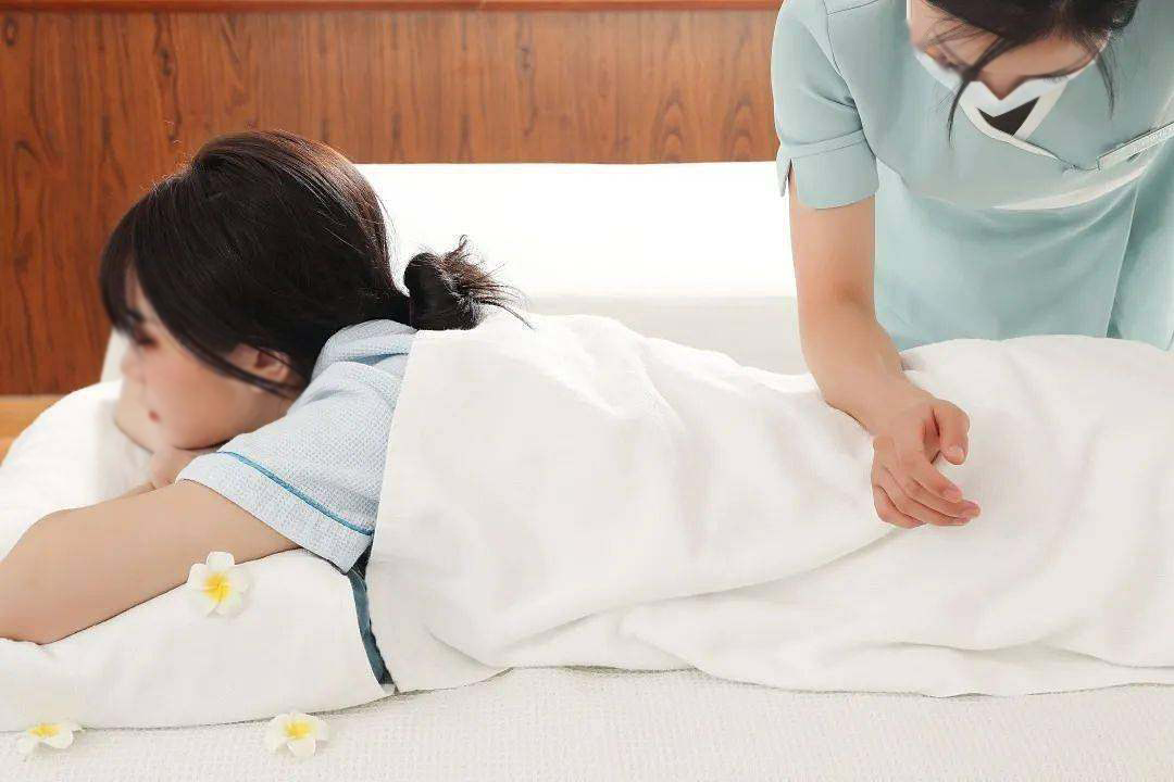 樂康醫(yī)療器械：負壓拔罐器怎么使用？